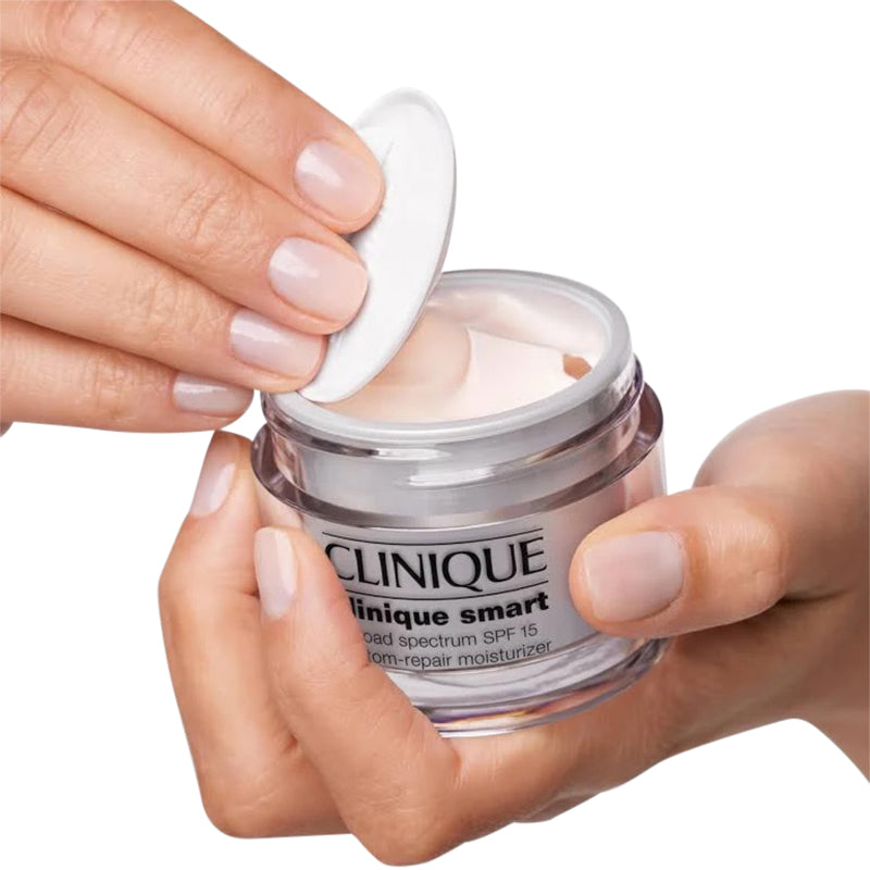 Clinique Smart Custom-Repair Moisturizer SPF 15 50ml - Dry Combination