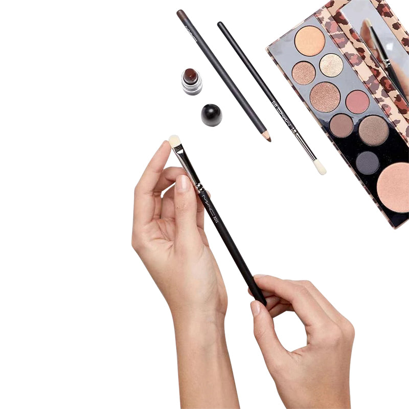 MAC 239S Eye Shader Brush